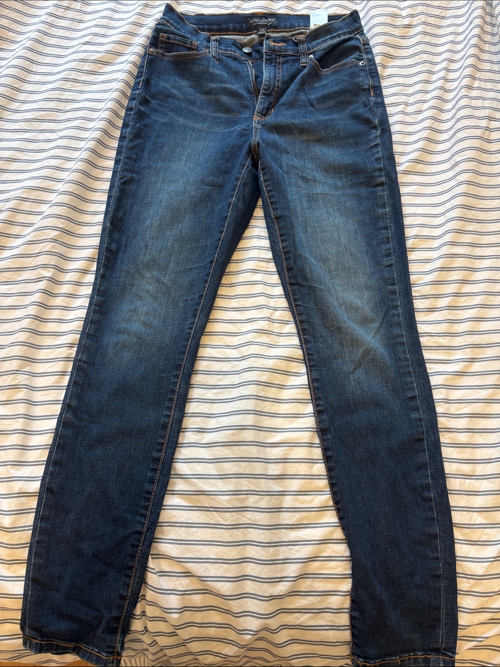 Banana Republic Women's Dark Blue Skinny Jeans